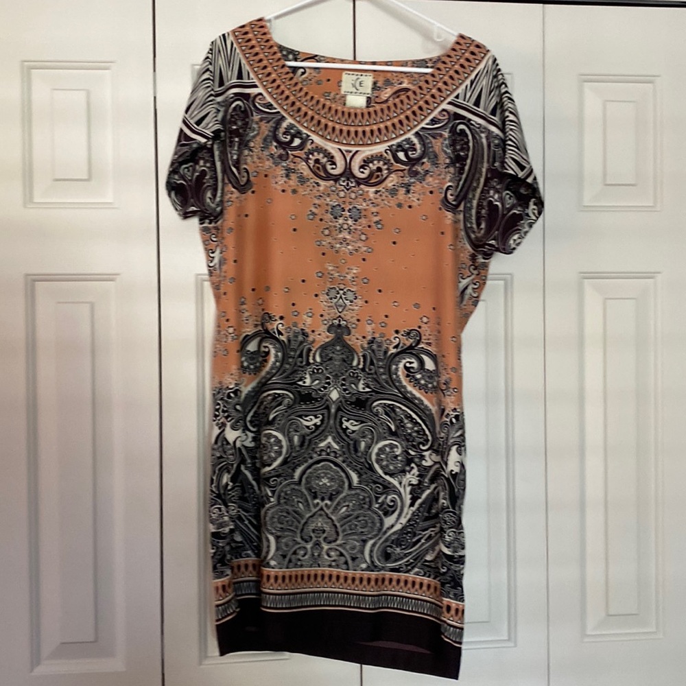Ice Shift Dress Size 8 easy to wear and travel Can be dressy or casual